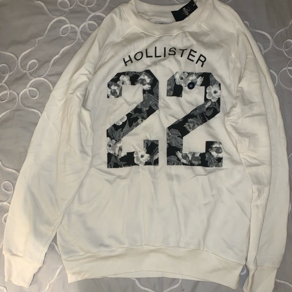 Hollister Tops - Hollister SUPER SOFT 22 sweatshirt
